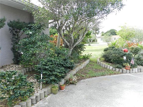 3rd image of 1615 Bal Harbor Ct