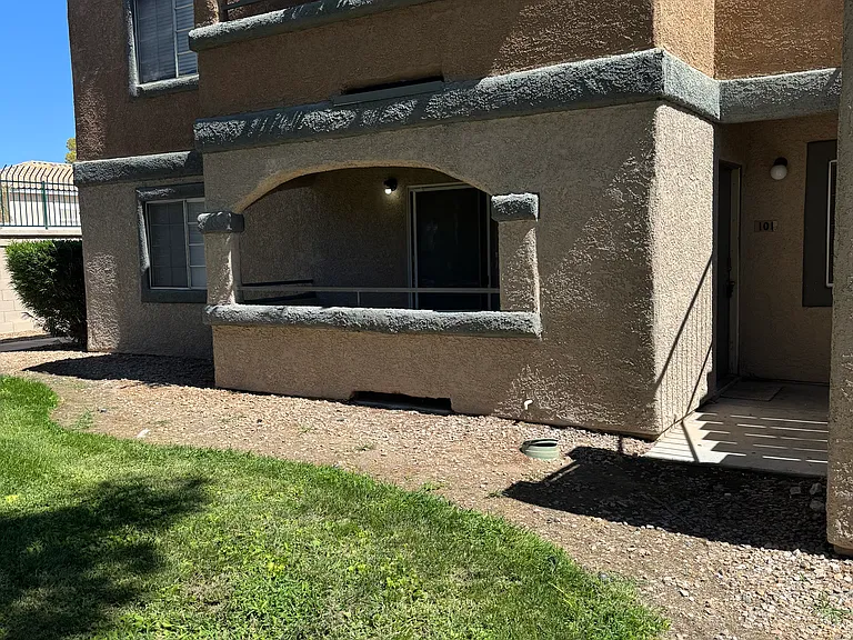 5220 Mission Carmel Ln #101 — Photo 1