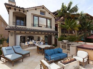 1711 E Bay Ave, Newport Beach, CA 92661