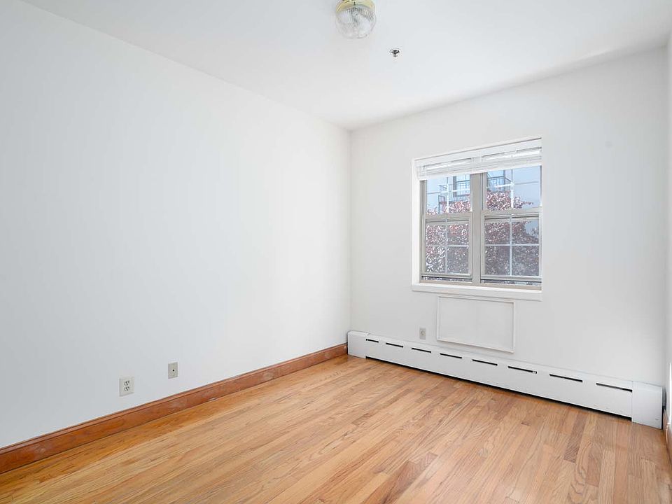 1st image of 4548 47th St APT 2A