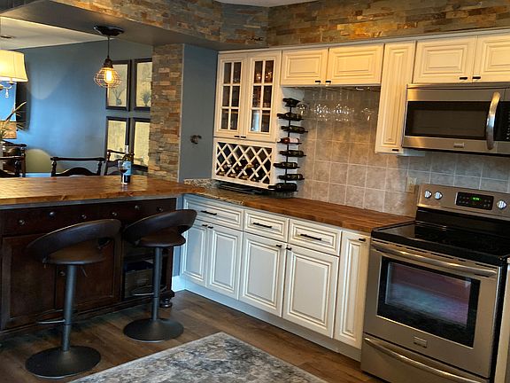 Fully remodeled kitchen...