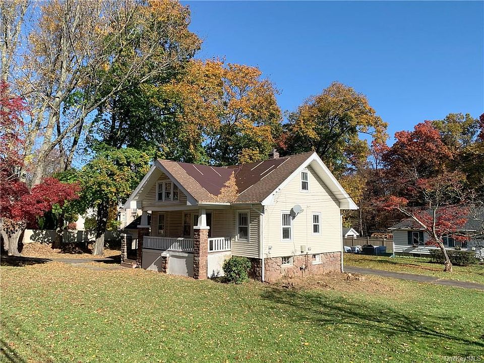 11 Oakwood Road, Bardonia, NY 10954 Zillow