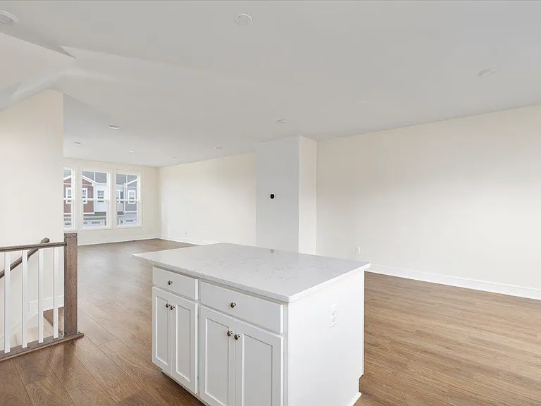 123 Choke Cherry Ct — Photo 5