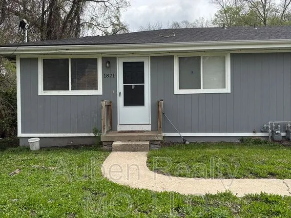 1821 N 50th Ter, Kansas City, KS 66102
