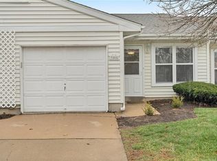 3005 Laurel Village Cir #98, Saint Peters, MO 63376