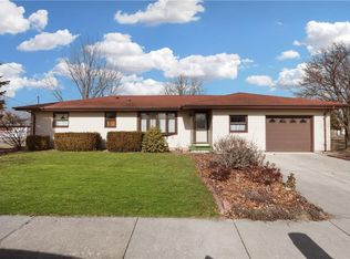 828 N 33rd St, Mattoon, IL 61938