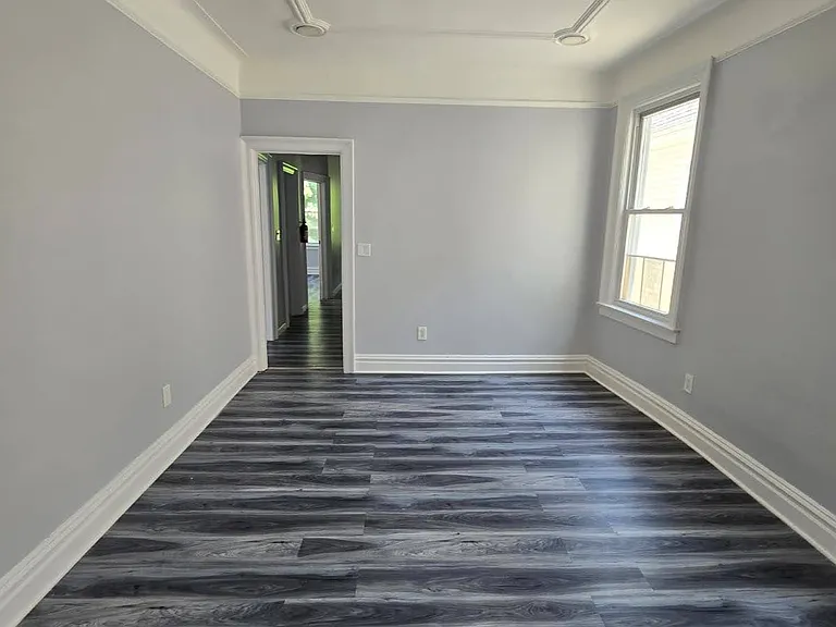 20 Wade St #2L — Photo 7