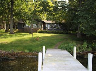 W3852 Lackey Ln, Lake Geneva, WI 53147