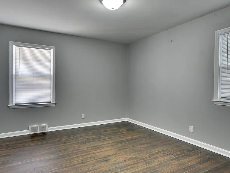 2110 S 50th St #1 — Photo 7