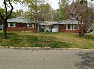 12800 Hollins Pl, Bowie, MD 20716