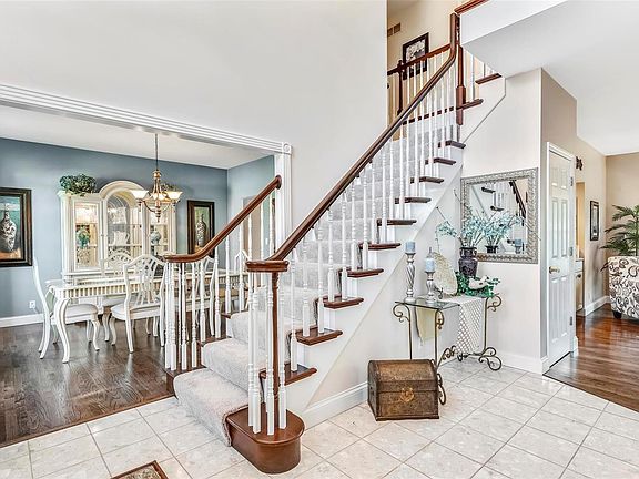 2nd image of 6723 Wynfield Terrace Dr