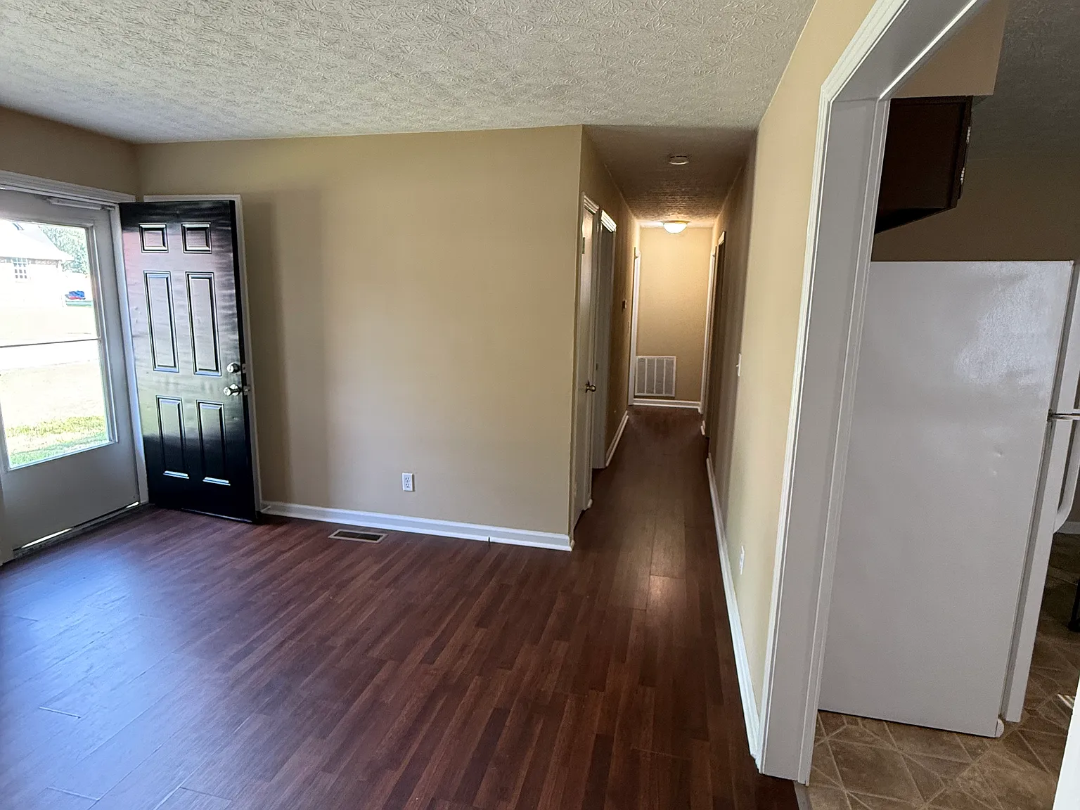 155 Windy Cir — Photo 4
