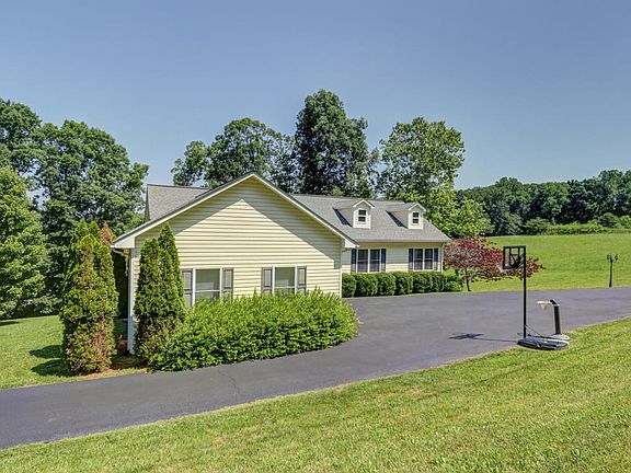 5th image of 2847 Bluewater Dr