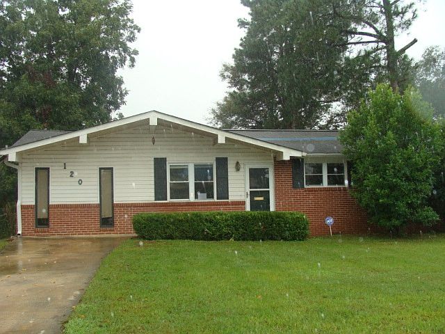 1st image of 120 Karen Dr