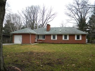 2010 S Race St, Urbana, IL 61801