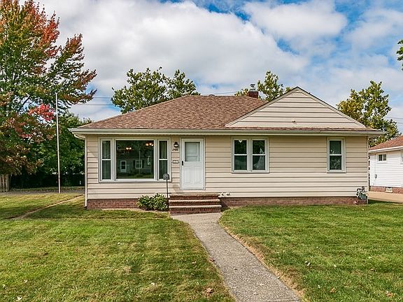 2nd image of 29811 Fairway Blvd