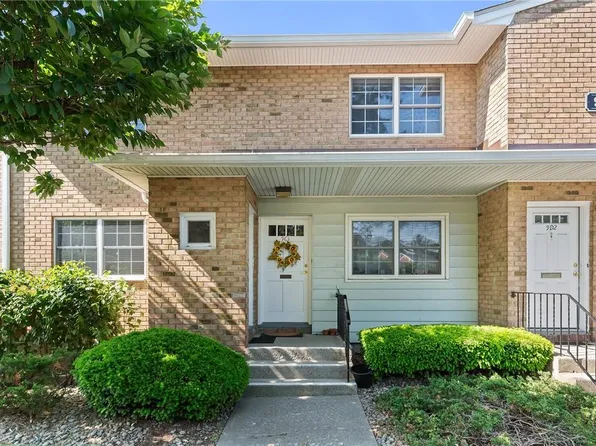 1840 Crompond Road #9D1, Peekskill, NY 10566