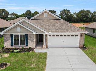 318 Poppy Trl, Meridianville, AL 35759