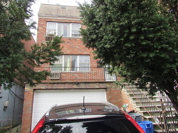 2nd image of 742 Nereid Ave