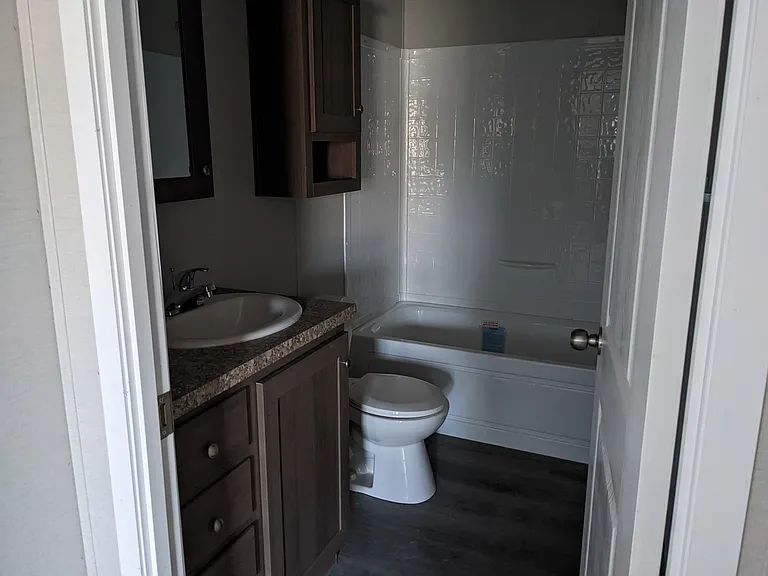 Cottonwood Cove — Photo 44