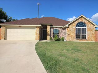 117 Redbud Ln, Weatherford, TX 76086