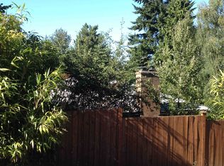 9701 15th Ave NE, Seattle, WA 98115