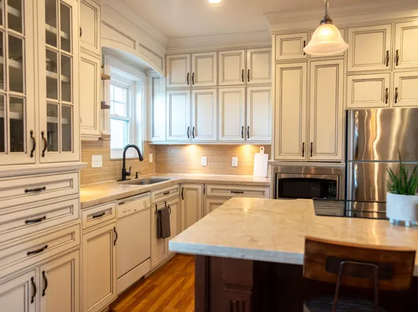 29 S State St APT 805, Salt Lake City, UT 84111