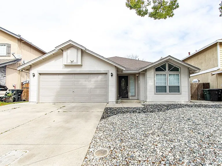 757 Waddell Way — Photo 14