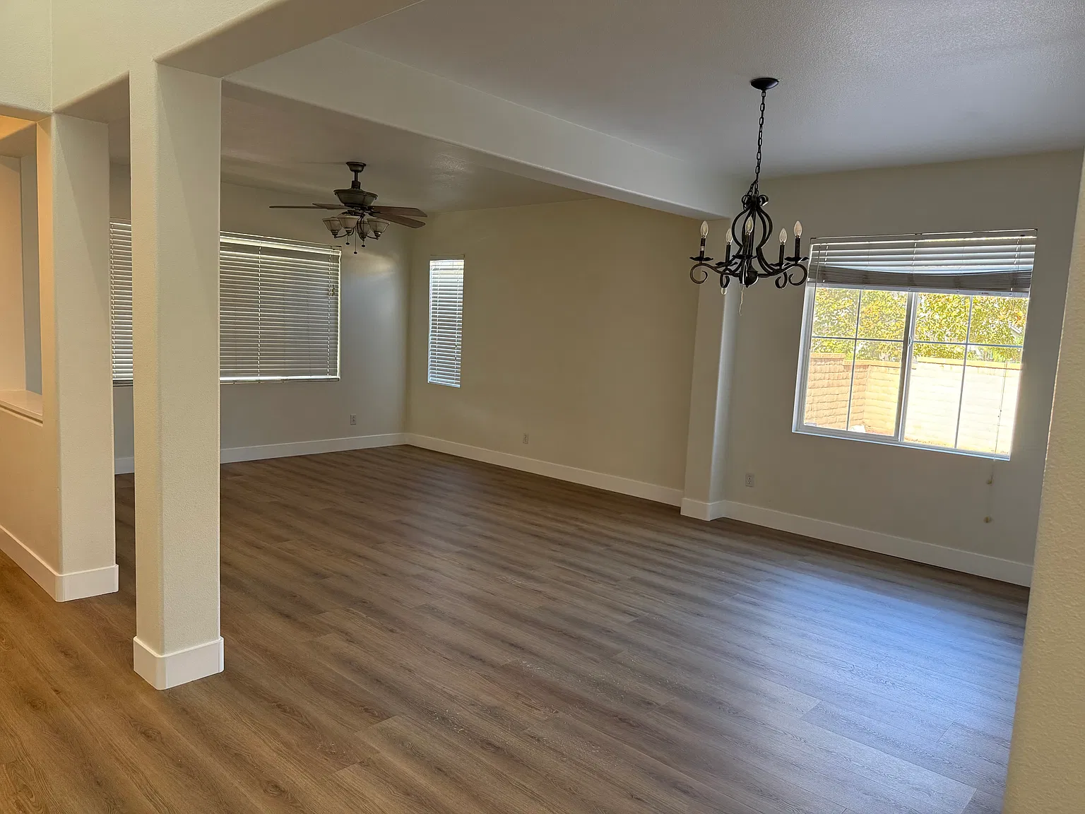 5 bed, 3109 sqft, $3,600 — Photo 2