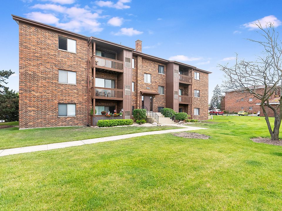 1st image of 15724 Peggy Ln APT 7