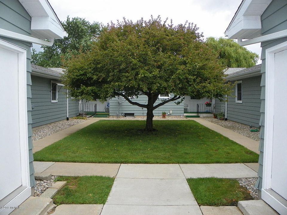 1st image of 510 Leisure Acres St