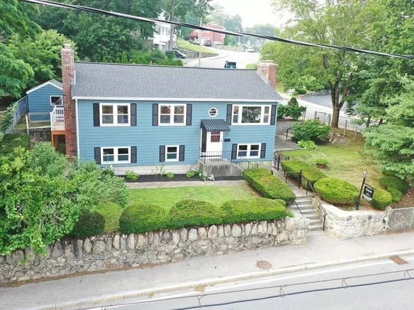 440 Waverley Oaks Rd, Waltham, MA 02452