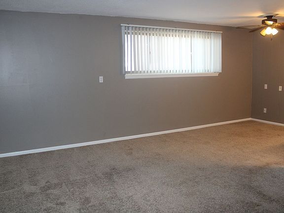 2nd image of 1722 Laramie St APT 2