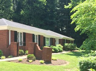 102 Lakeview Ln, Ironton, OH 45638