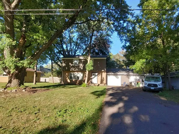 917 Arbor Ave, Saint Paul, MN 55115