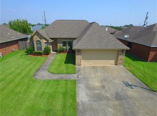2914 30th Ave N, Texas City, TX 77590