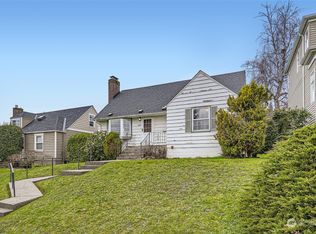 6807 54th Ave NE, Seattle, WA 98115