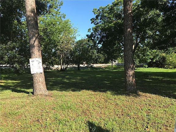 4th image of 1512 Alexander Ave