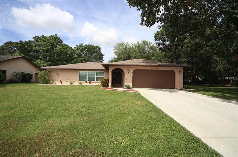 1st image of 4420 Meadow Creek Cir