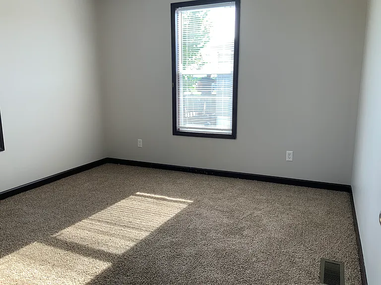 7211 Carrington Blvd — Photo 14
