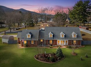 3320 Martindale Dr, Johnson City, TN 37601