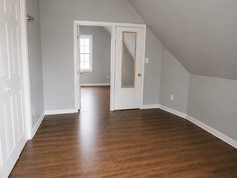 1038 Hyde Park Ave #2 — Photo 9