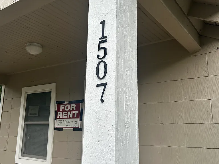 1507 Rondo St #1 — Photo 2