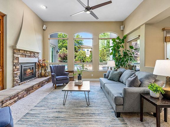 4th image of 5053 Crail Way
