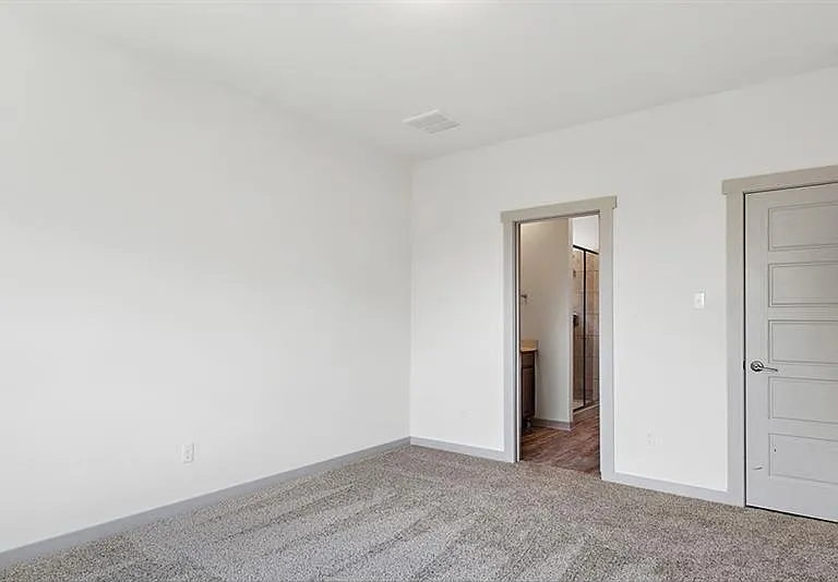128 New Hampton Way — Photo 15