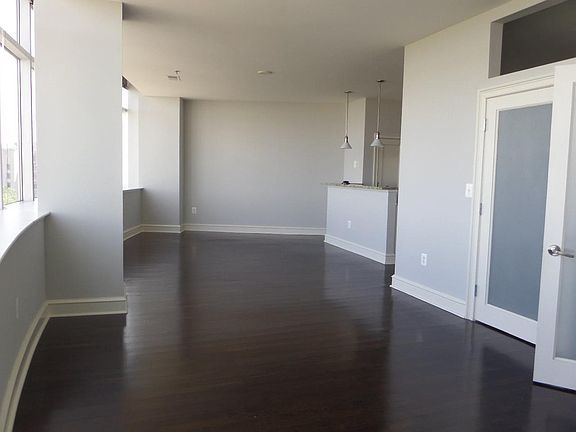 4th image of 201-59 N 8th St #812