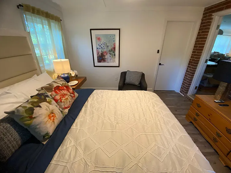 1217 Sunset Ave — Photo 12