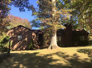 106 Ricketts Rd, Huntington, WV 25705