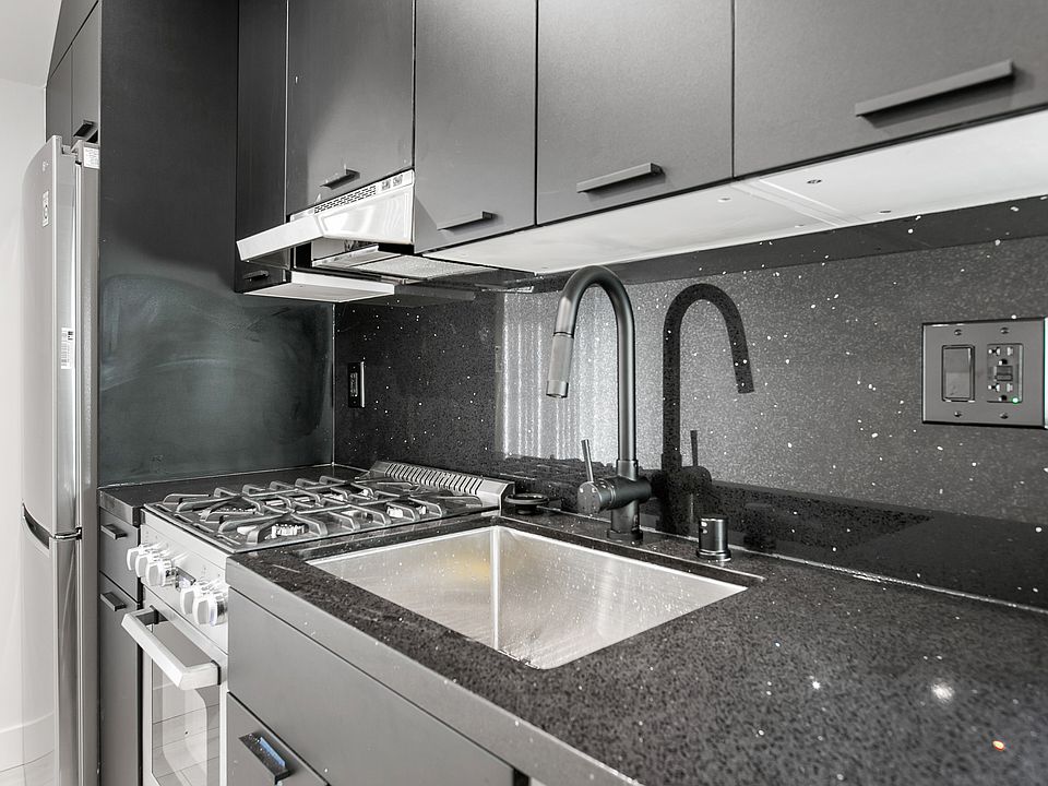 1st image of 3750 S Canfield Ave #1B