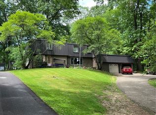 1009 Genoa Ave NW, Massillon, OH 44646